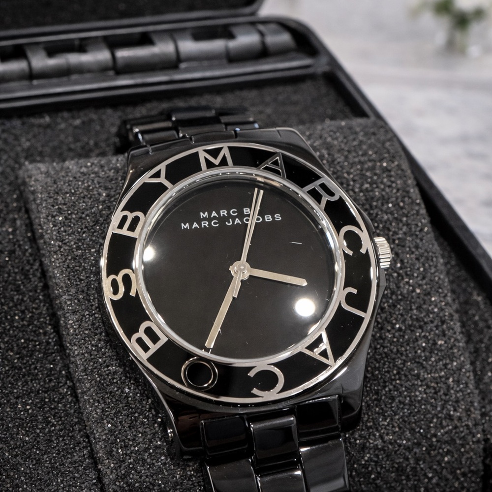 Marc by Marc Jacobs MBM3601 Black Logo Bezel Watch Ceramic Style NWOT